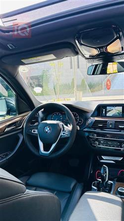 بی ئێم دەبڵیو X3